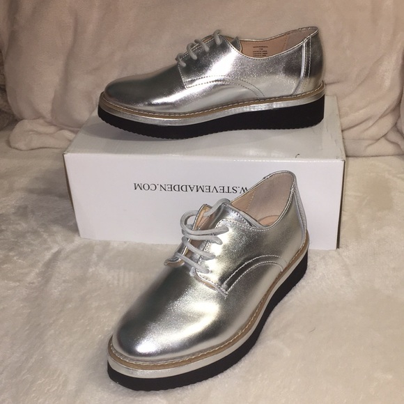 steve madden silver pumps